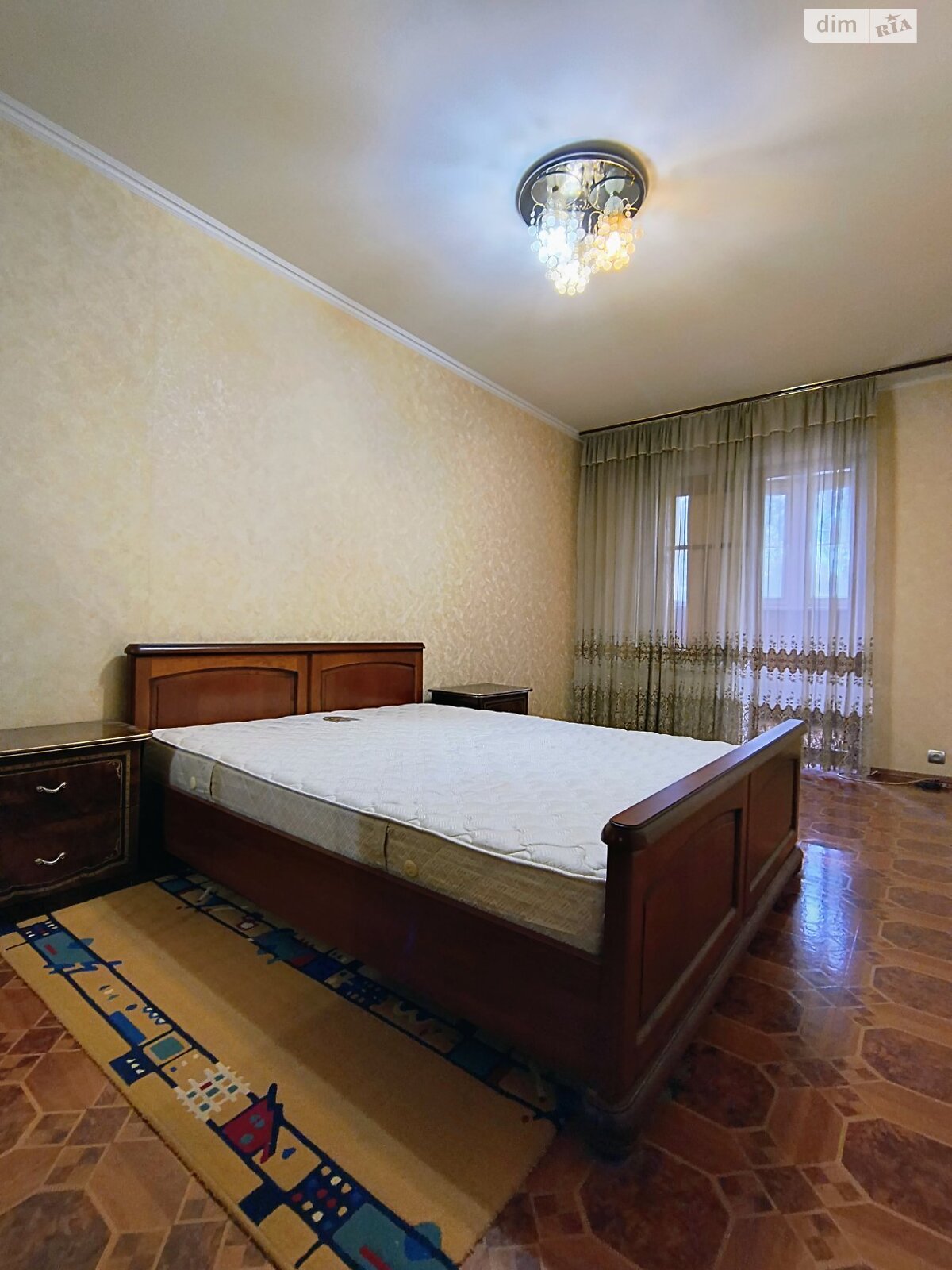 Продаж трикімнатної квартири в Одесі, на вул. Палія Семена 108, район Містечко Котовського фото 1