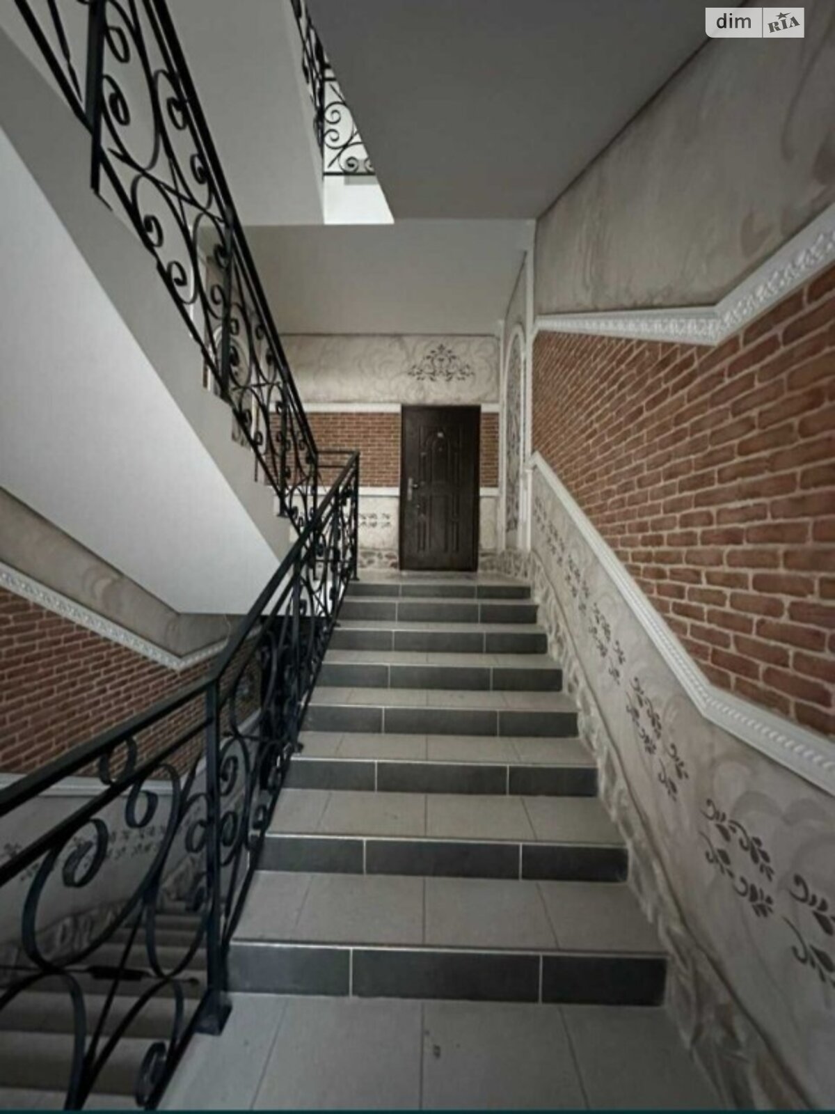 Продажа двухкомнатной квартиры в Одессе, на ул. Руанская 1, район Поселок Котовского фото 1