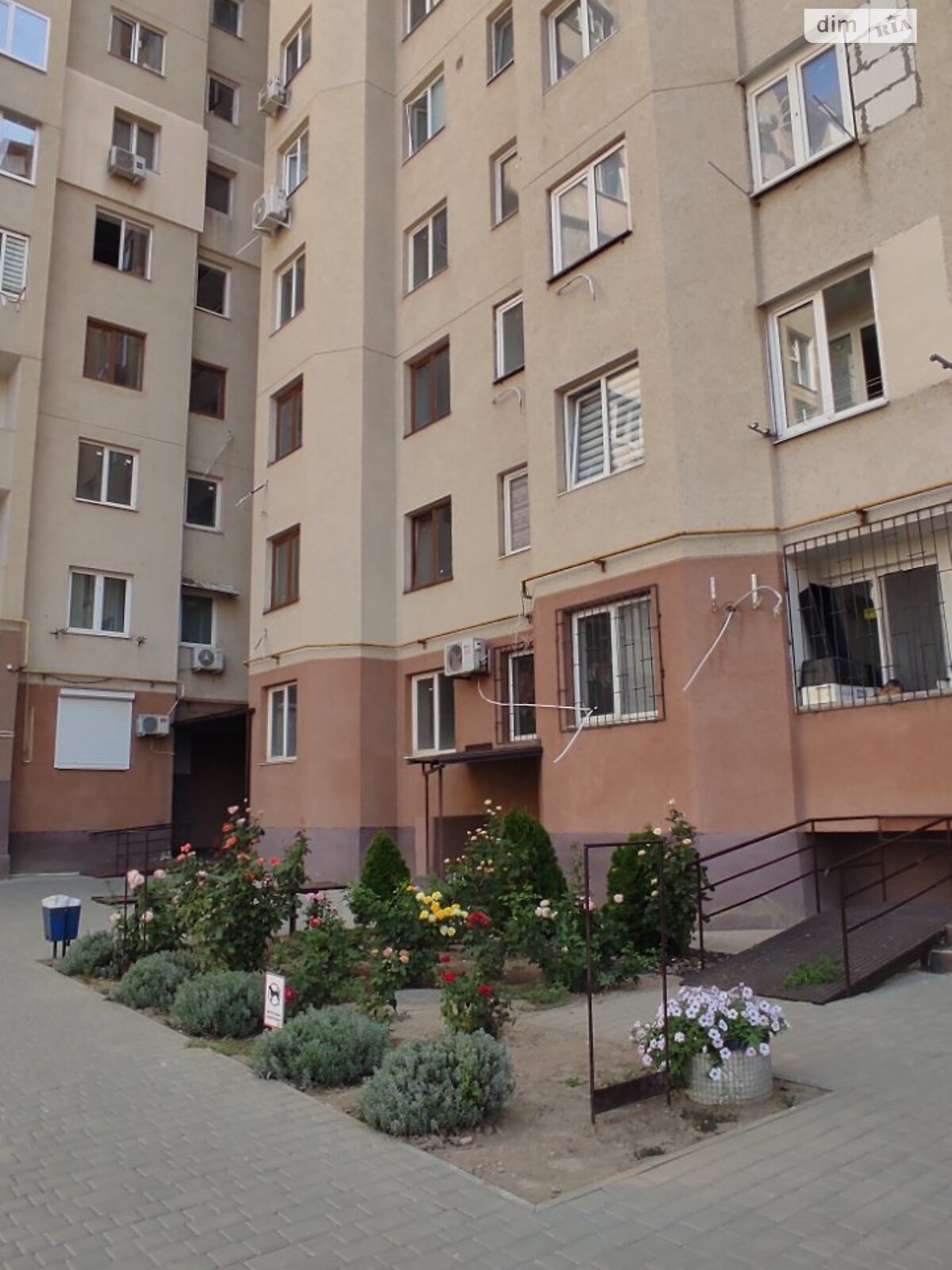 Продажа однокомнатной квартиры в Одессе, на ул. Владислава Бувалкина 75, район Поселок Котовского фото 1 Продажа однокомнатной квартиры в Одессе, на ул. Владислава Бувалкина 75, район Поселок Котовского фото 1