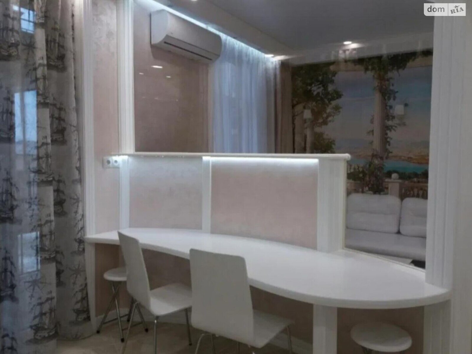 Продажа однокомнатной квартиры в Одессе, на ул. Черноморская, район Поселок Котовского фото 1