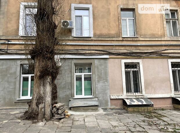 Продажа четырехкомнатной квартиры в Одессе, на ул. Маразлиевская район Приморский фото 1 Продажа четырехкомнатной квартиры в Одессе, на ул. Маразлиевская район Приморский фото 1