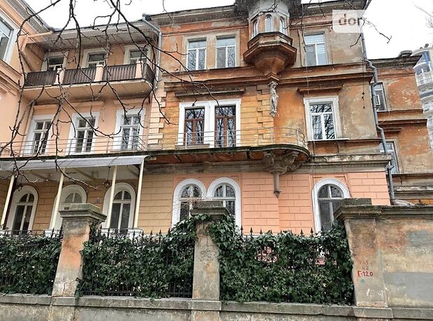 Продажа четырехкомнатной квартиры в Одессе, на ул. Маразлиевская район Приморский фото 1 Продажа четырехкомнатной квартиры в Одессе, на ул. Маразлиевская район Приморский фото 1