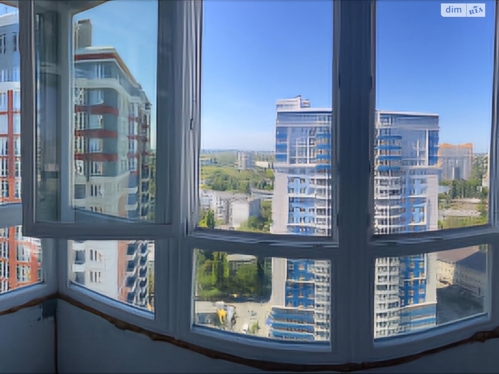 Продажа двухкомнатной квартиры в Одессе, на просп. Гагарина, район Приморский фото 1 Продажа двухкомнатной квартиры в Одессе, на просп. Гагарина, район Приморский фото 1