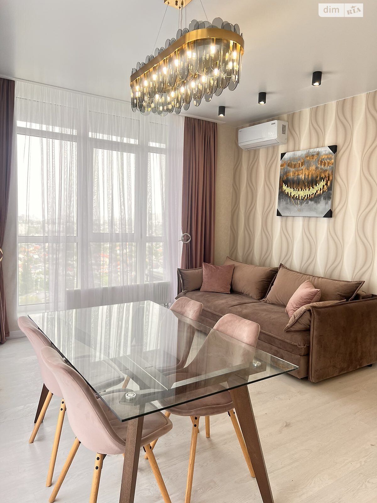 Продажа двухкомнатной квартиры в Одессе, на ул. Академика Филатова 2 корпус 2, район Приморский фото 1