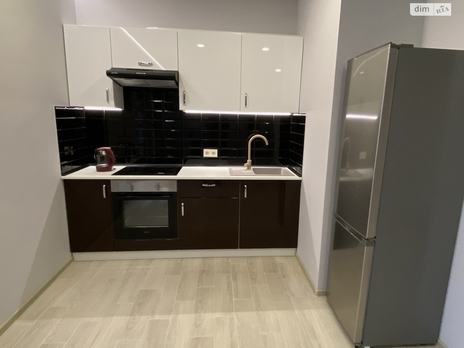 Продажа однокомнатной квартиры в Одессе, на ул. Академика Сахарова 3Г, кв. 300, район Пересыпский фото 1 Продажа однокомнатной квартиры в Одессе, на ул. Академика Сахарова 3Г, кв. 300, район Пересыпский фото 1