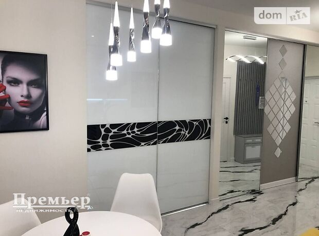 Продажа двухкомнатной квартиры в Одессе, на ул. Каманина район Приморский фото 1 Продажа двухкомнатной квартиры в Одессе, на ул. Каманина район Приморский фото 1