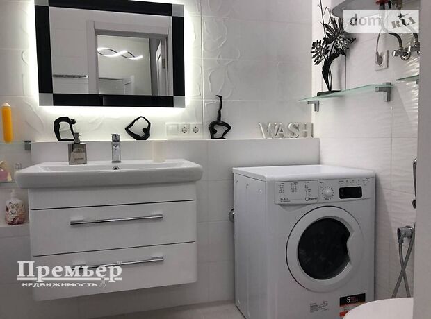 Продажа двухкомнатной квартиры в Одессе, на ул. Каманина район Приморский фото 1 Продажа двухкомнатной квартиры в Одессе, на ул. Каманина район Приморский фото 1