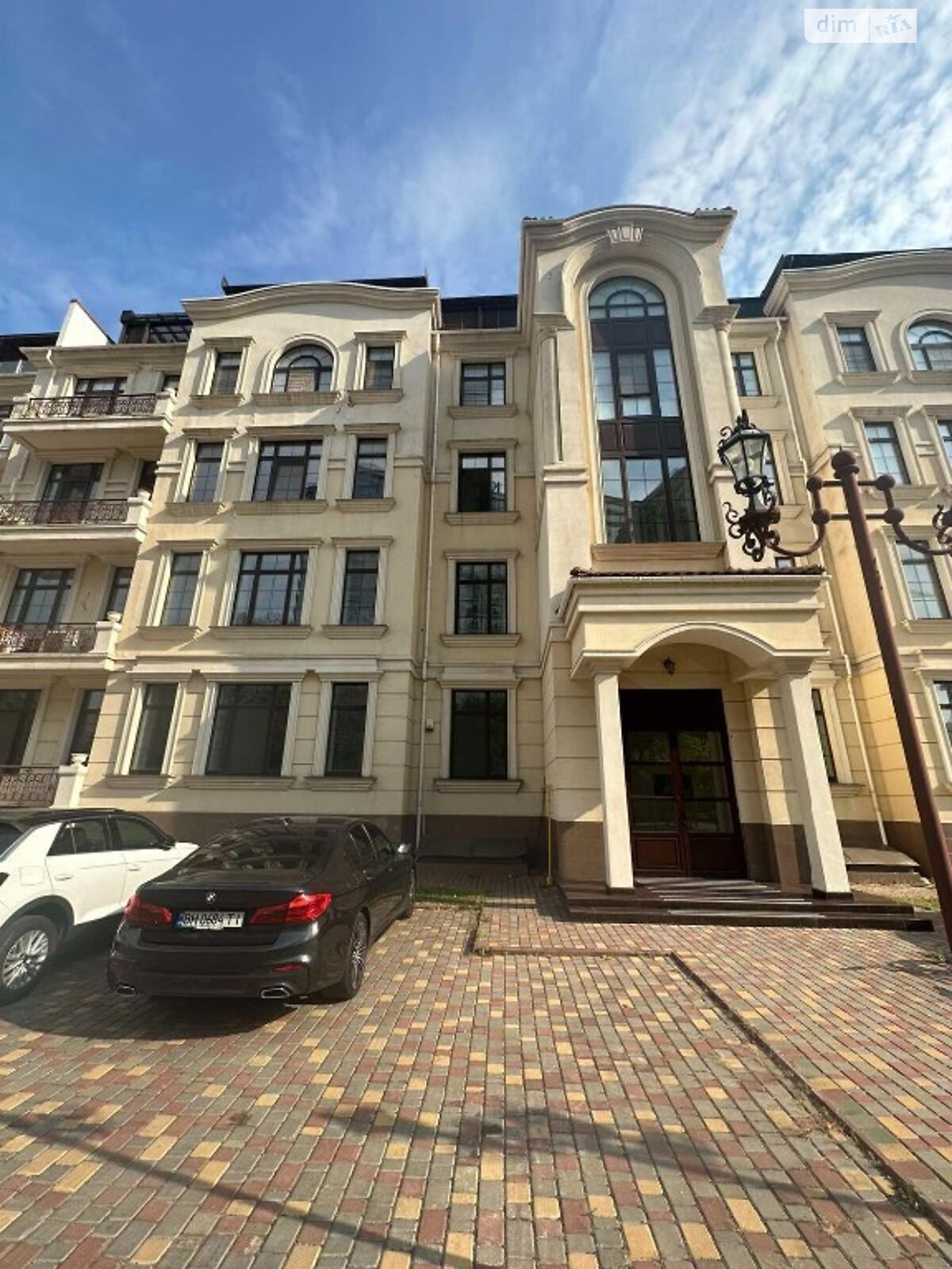 Продаж однокімнатної квартири в Одесі, на бул. Французький, район Приморський фото 1