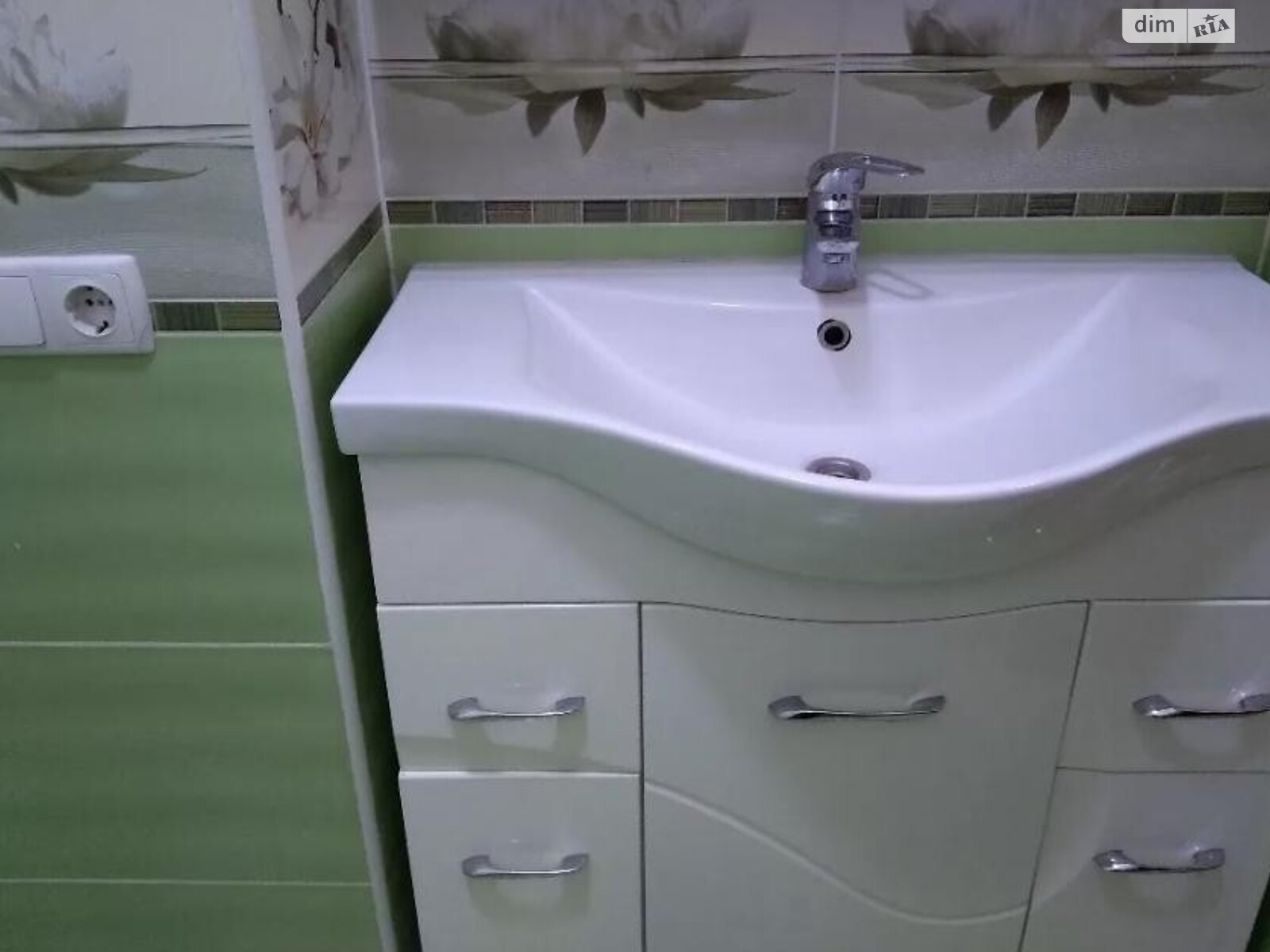 Продаж двокімнатної квартири в Одесі, на бул. Французький 13А, район Приморський фото 1 Продаж двокімнатної квартири в Одесі, на бул. Французький 13А, район Приморський фото 1
