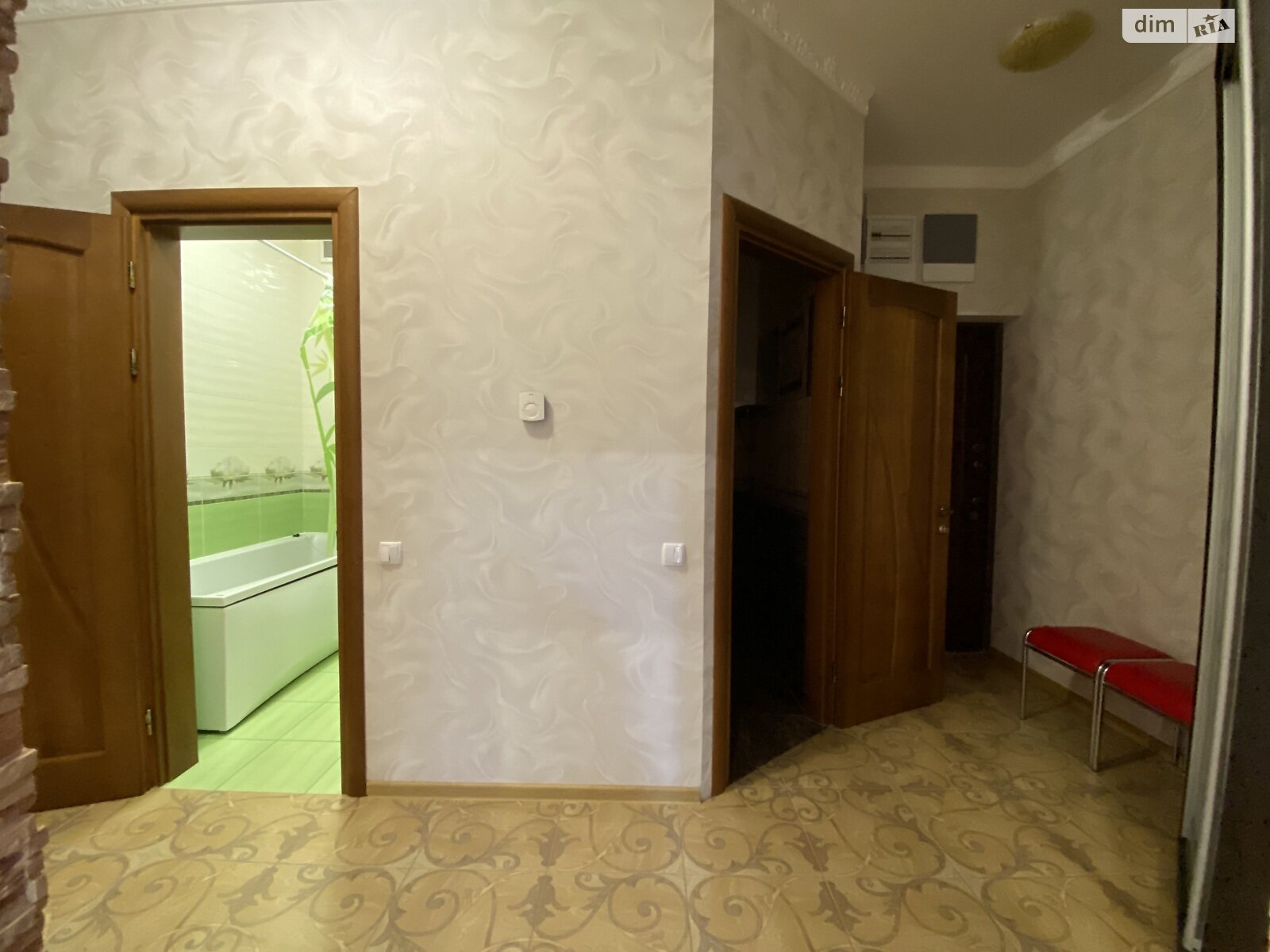 Продаж двокімнатної квартири в Одесі, на бул. Французький 13А, район Приморський фото 1 Продаж двокімнатної квартири в Одесі, на бул. Французький 13А, район Приморський фото 1