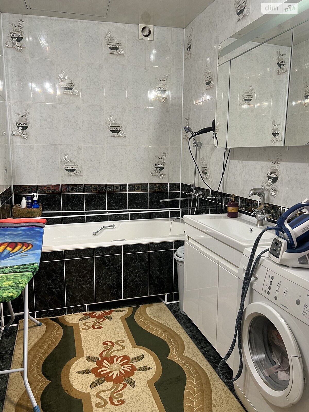 Продаж трикімнатної квартири в Одесі, на вул. Старопортофранківська 9, район Приморський фото 1 Продаж трикімнатної квартири в Одесі, на вул. Старопортофранківська 9, район Приморський фото 1