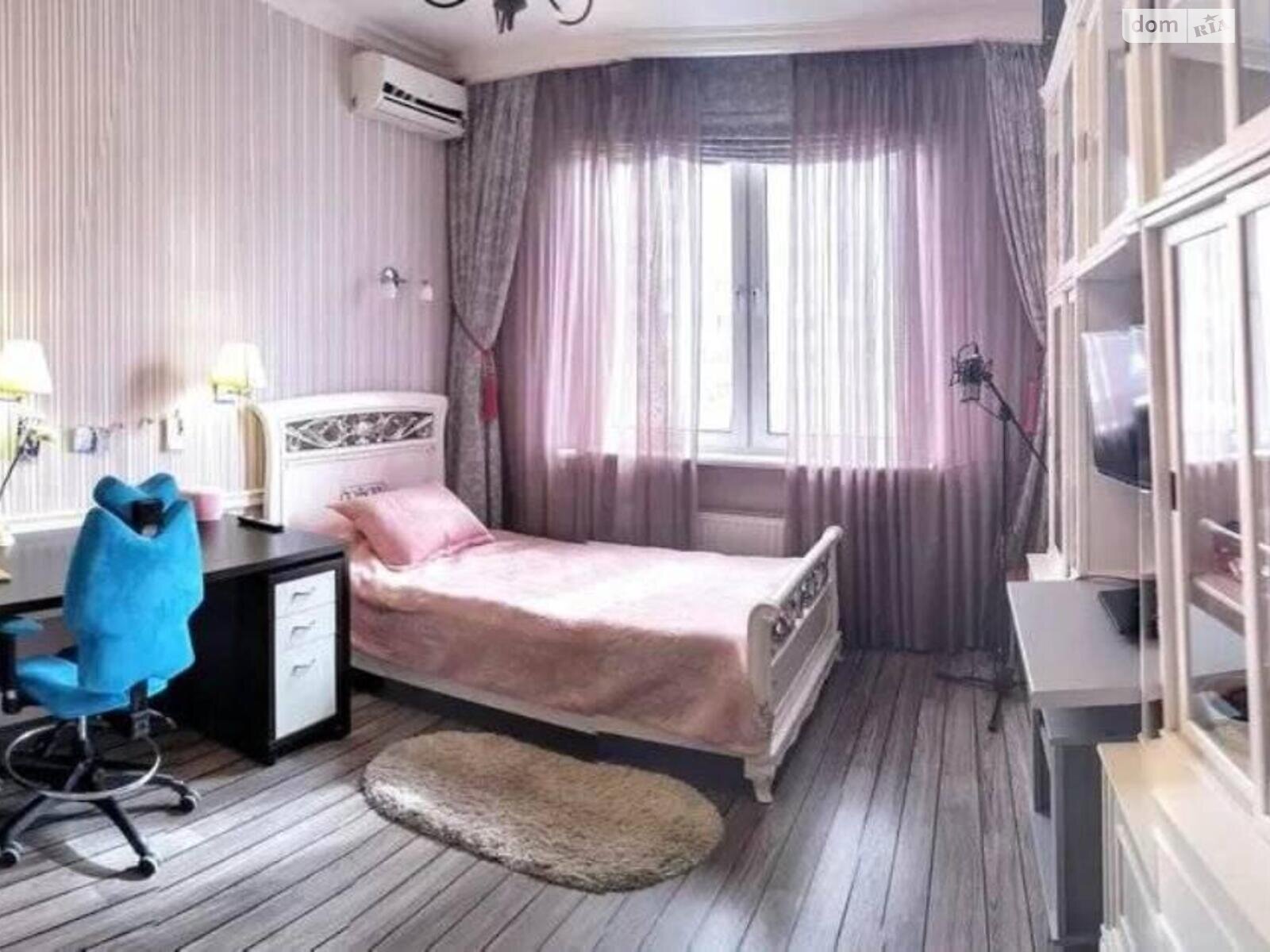 Продаж чотирикімнатної квартири в Одесі, на вул. Армійська, район Приморський фото 1