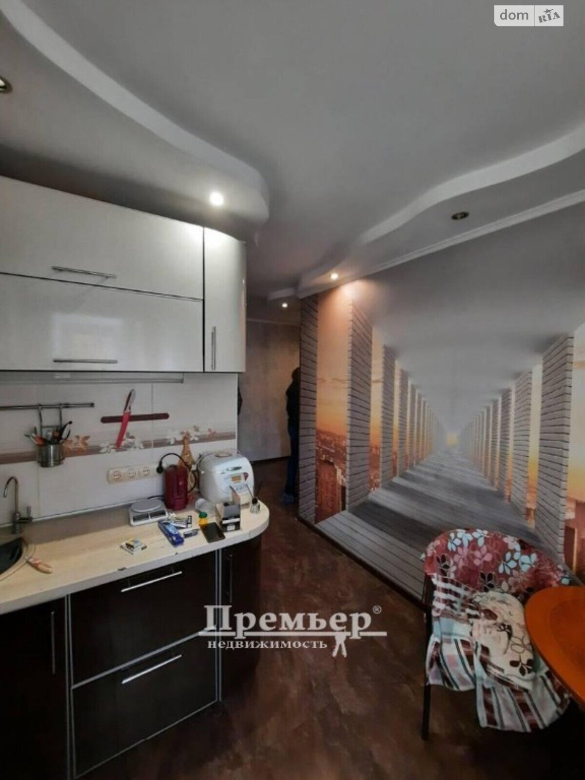 Продажа трехкомнатной квартиры в Одессе, на ул. Армейская 14, район Приморский фото 1