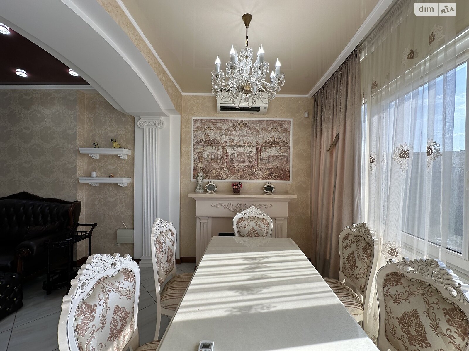 Продажа трехкомнатной квартиры в Одессе, на ул. Армейская 8Б, район Приморский фото 1 Продажа трехкомнатной квартиры в Одессе, на ул. Армейская 8Б, район Приморский фото 1