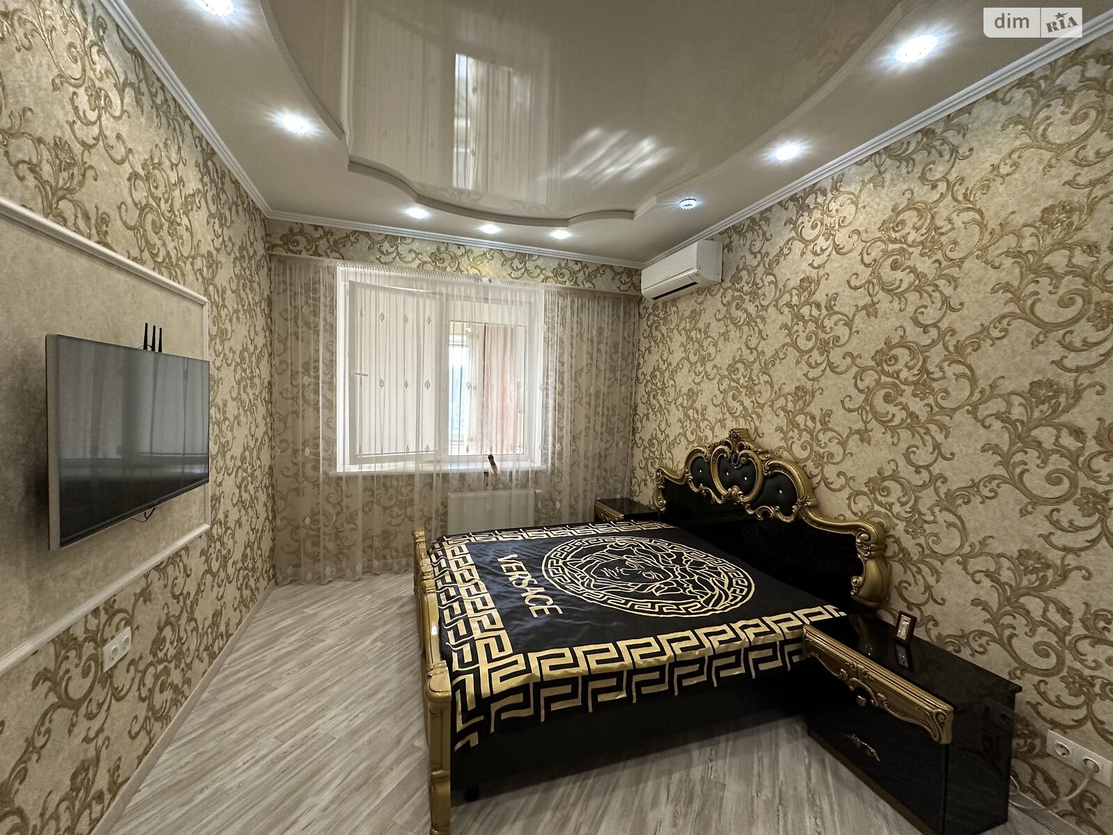 Продажа трехкомнатной квартиры в Одессе, на ул. Армейская 8Б, район Приморский фото 1 Продажа трехкомнатной квартиры в Одессе, на ул. Армейская 8Б, район Приморский фото 1
