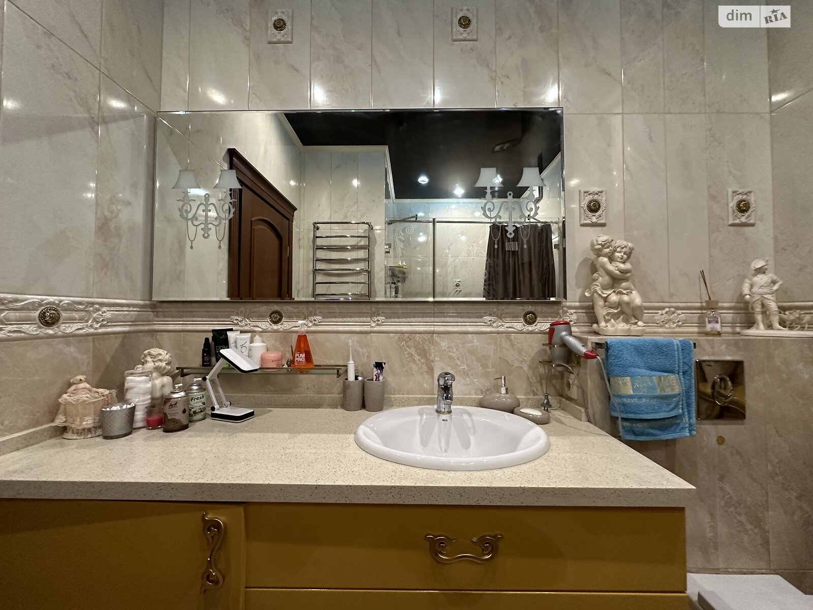 Продажа трехкомнатной квартиры в Одессе, на ул. Армейская 8Б, район Приморский фото 1 Продажа трехкомнатной квартиры в Одессе, на ул. Армейская 8Б, район Приморский фото 1