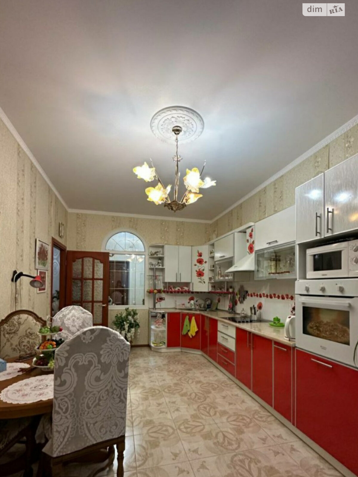 Продаж двокімнатної квартири в Одесі, на вул. Армійська 8Г, район Приморський фото 1 Продаж двокімнатної квартири в Одесі, на вул. Армійська 8Г, район Приморський фото 1