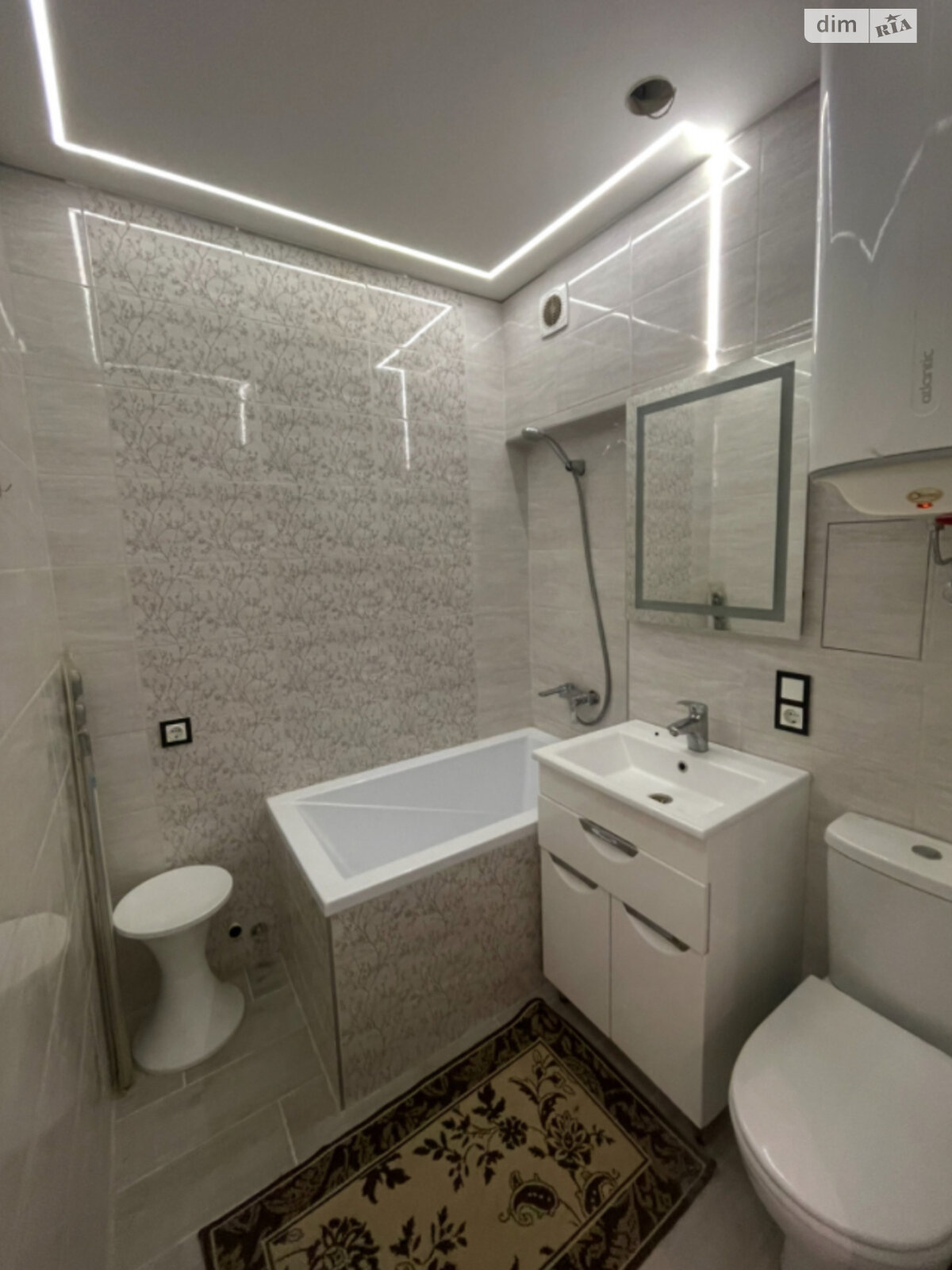 Продажа трехкомнатной квартиры в Одессе, на ул. Армейская, район Приморский фото 1 Продажа трехкомнатной квартиры в Одессе, на ул. Армейская, район Приморский фото 1
