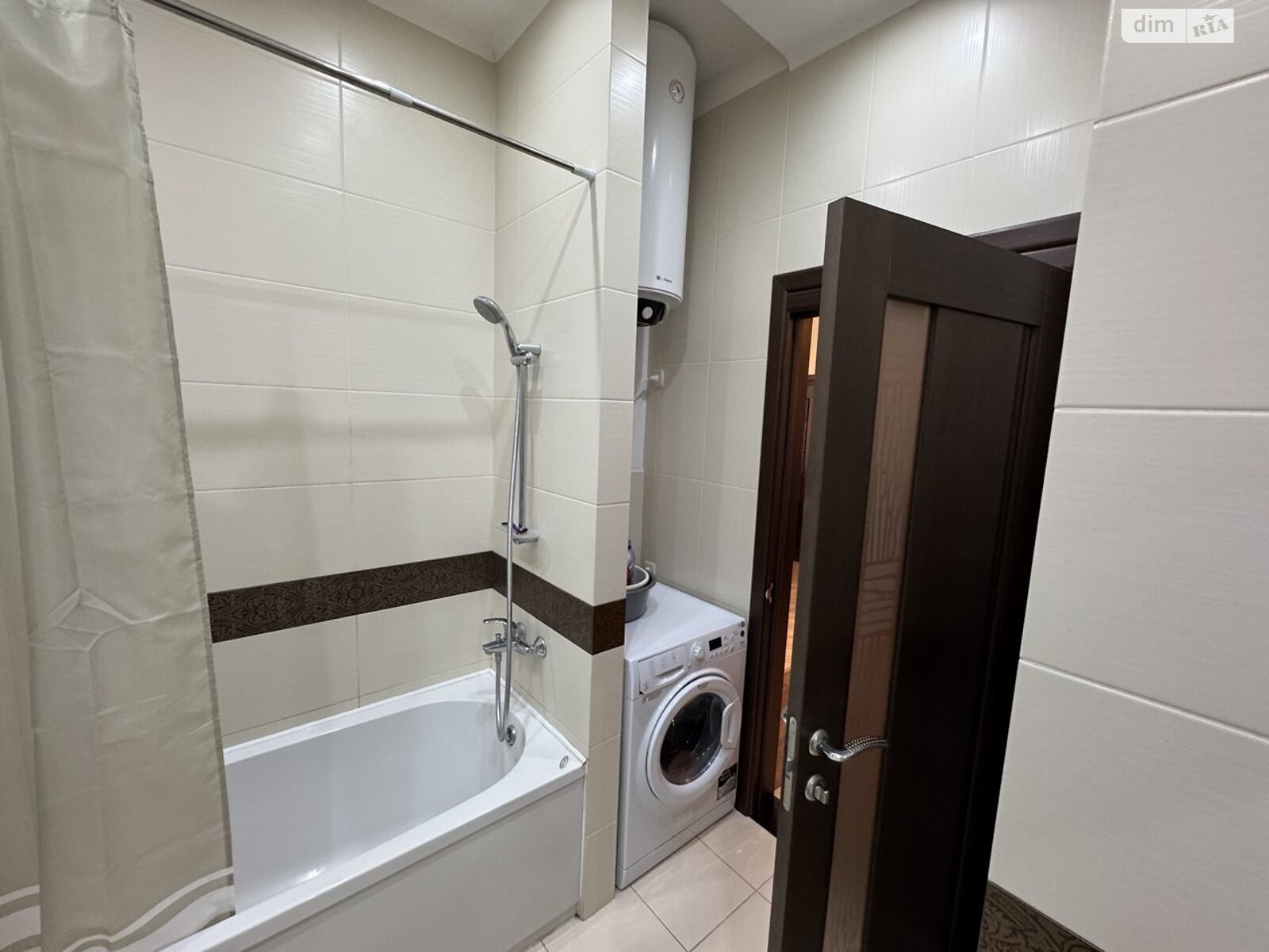 Продажа двухкомнатной квартиры в Одессе, на ул. Армейская 8Г, район Приморский фото 1 Продажа двухкомнатной квартиры в Одессе, на ул. Армейская 8Г, район Приморский фото 1