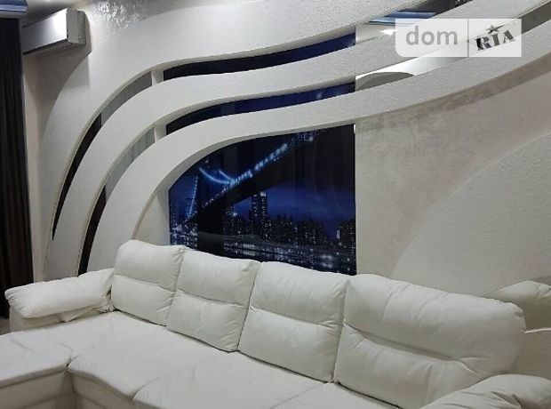 Продажа четырехкомнатной квартиры в Одессе, на ул. Армейская район Приморский фото 1 Продажа четырехкомнатной квартиры в Одессе, на ул. Армейская район Приморский фото 1