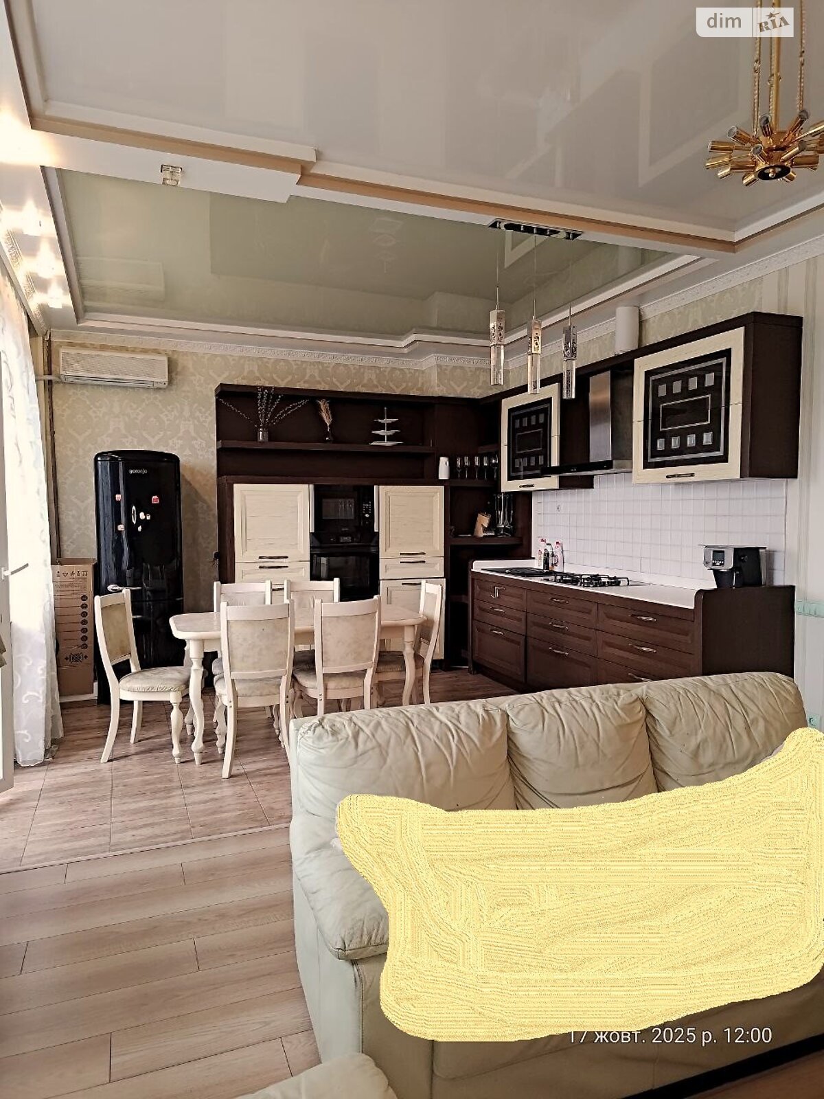 Продажа трехкомнатной квартиры в Одессе, на ул. Артура Савельева 4, кв. 6, район Приморский фото 1