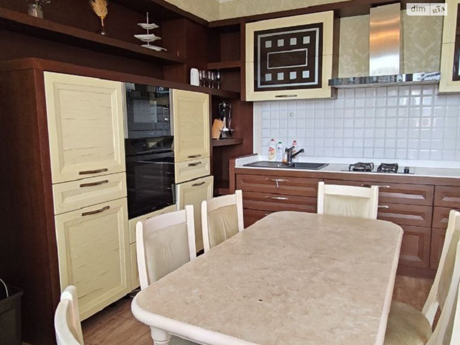 Продажа трехкомнатной квартиры в Одессе, на ул. Артура Савельева 4, кв. 6, район Приморский фото 1