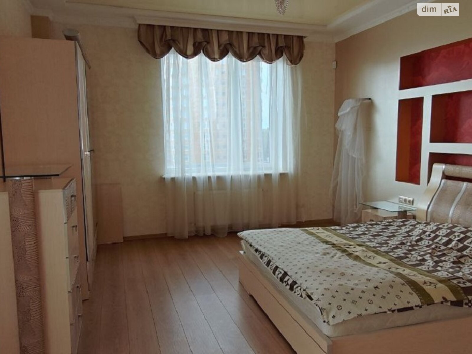 Продажа трехкомнатной квартиры в Одессе, на ул. Артура Савельева 4, кв. 6, район Приморский фото 1