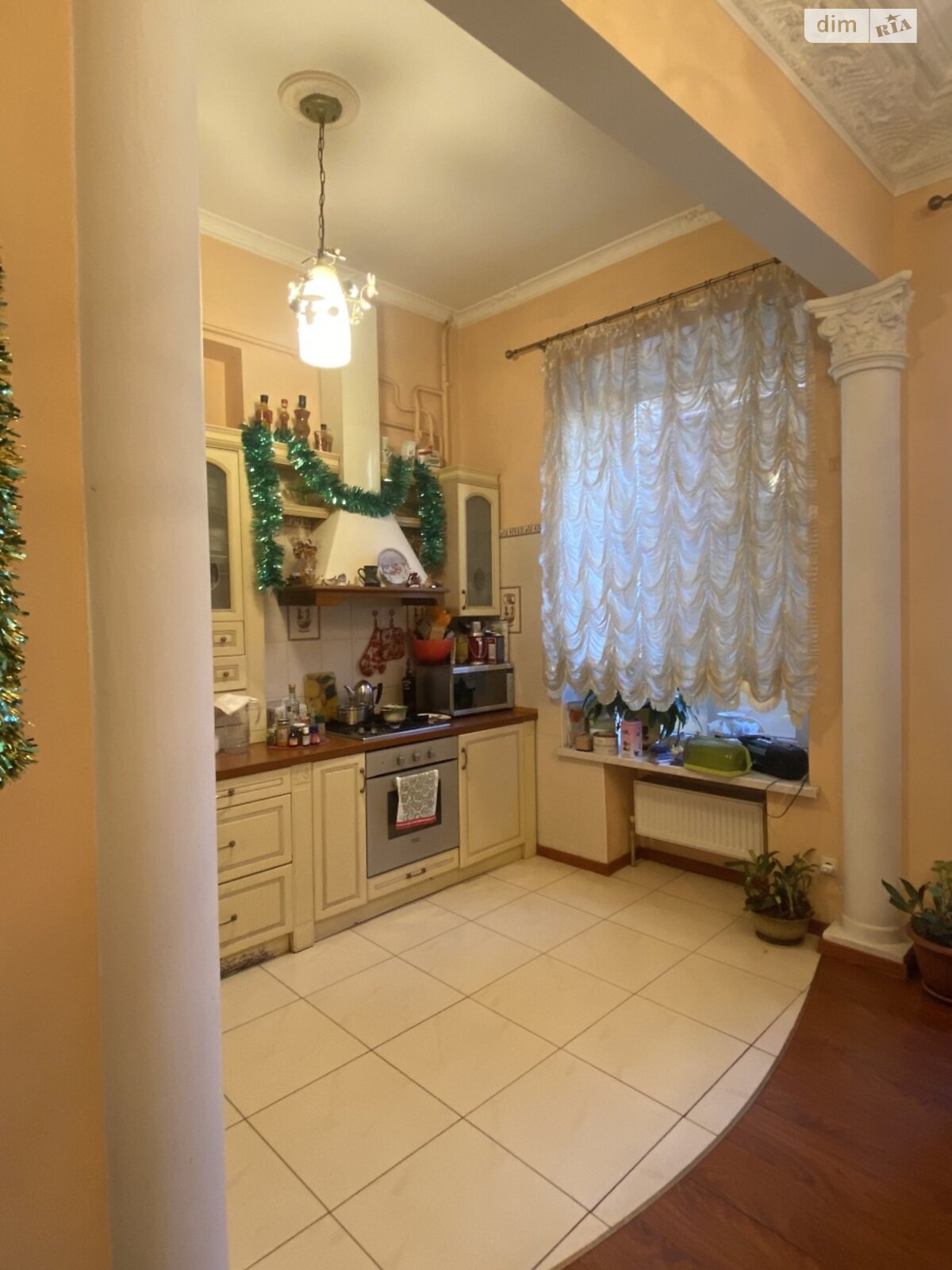 Продажа пятикомнатной квартиры в Одессе, на ул. Асташкина, район Приморский фото 1