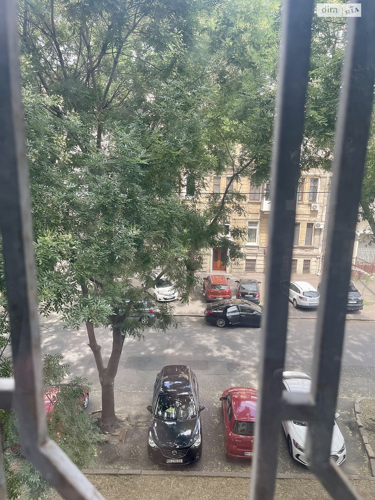 Продаж чотирикімнатної квартири в Одесі, на вул. Базарна 1, район Приморський фото 1
