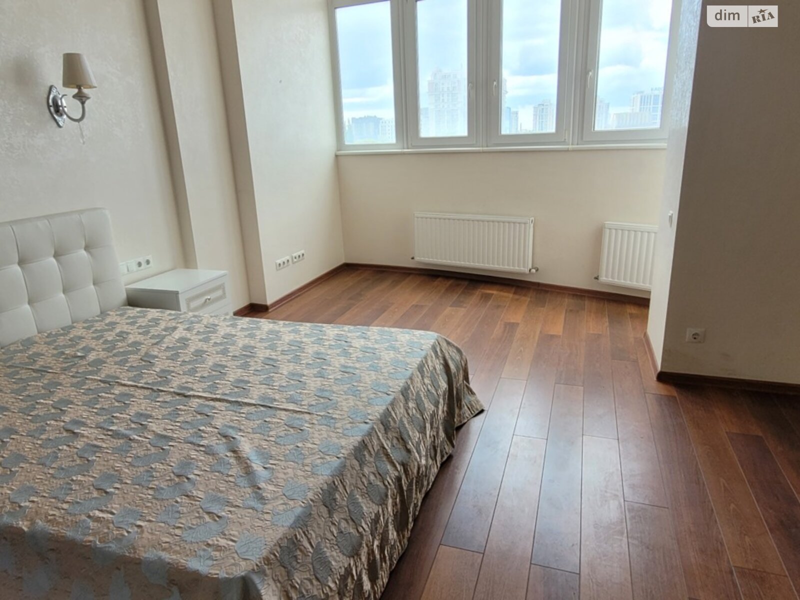 Продажа двухкомнатной квартиры в Одессе, на ул. Базарная 5/4, район Приморский фото 1 Продажа двухкомнатной квартиры в Одессе, на ул. Базарная 5/4, район Приморский фото 1