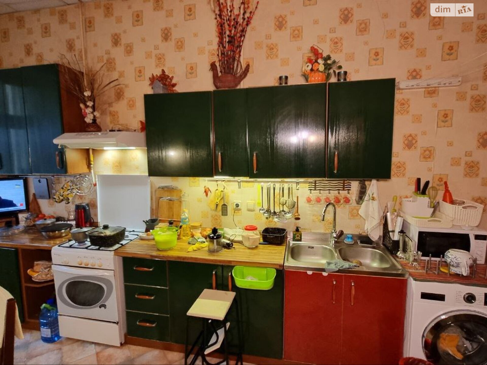 Продаж трикімнатної квартири в Одесі, на вул. Базарна, район Приморський фото 1 Продаж трикімнатної квартири в Одесі, на вул. Базарна, район Приморський фото 1