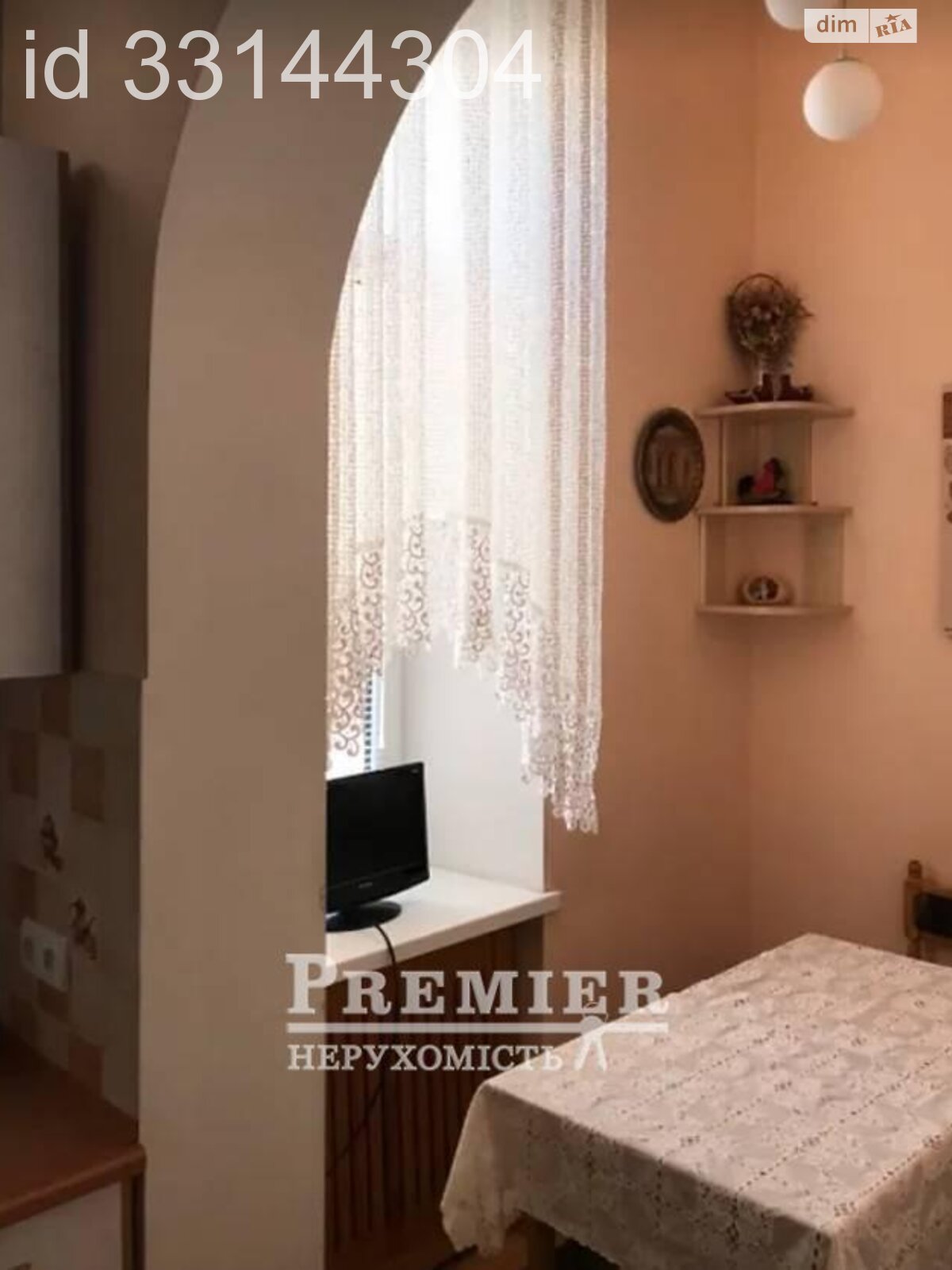 Продаж трикімнатної квартири в Одесі, на вул. Базарна, район Приморський фото 1 Продаж трикімнатної квартири в Одесі, на вул. Базарна, район Приморський фото 1