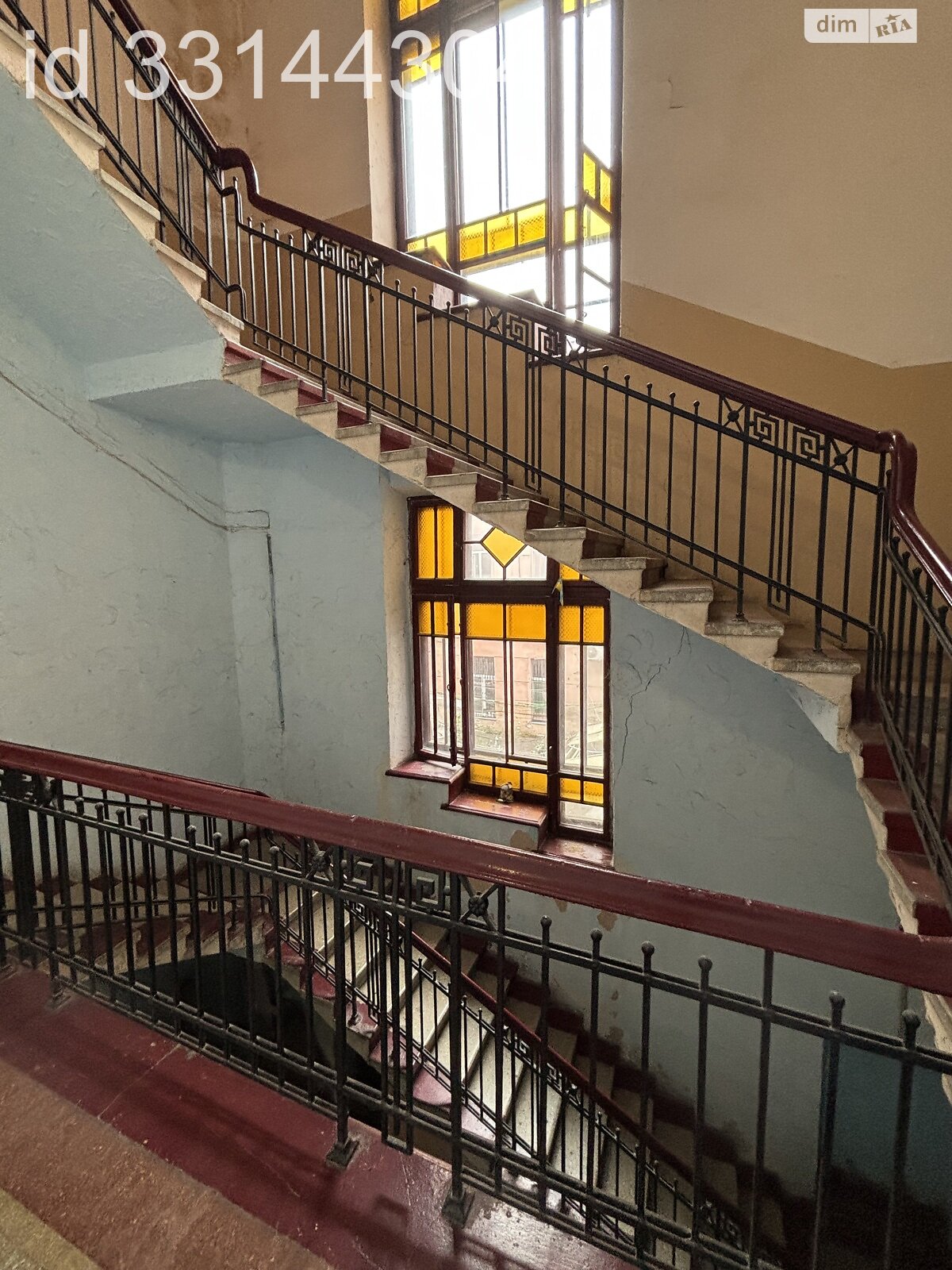 Продаж трикімнатної квартири в Одесі, на вул. Базарна, район Приморський фото 1 Продаж трикімнатної квартири в Одесі, на вул. Базарна, район Приморський фото 1