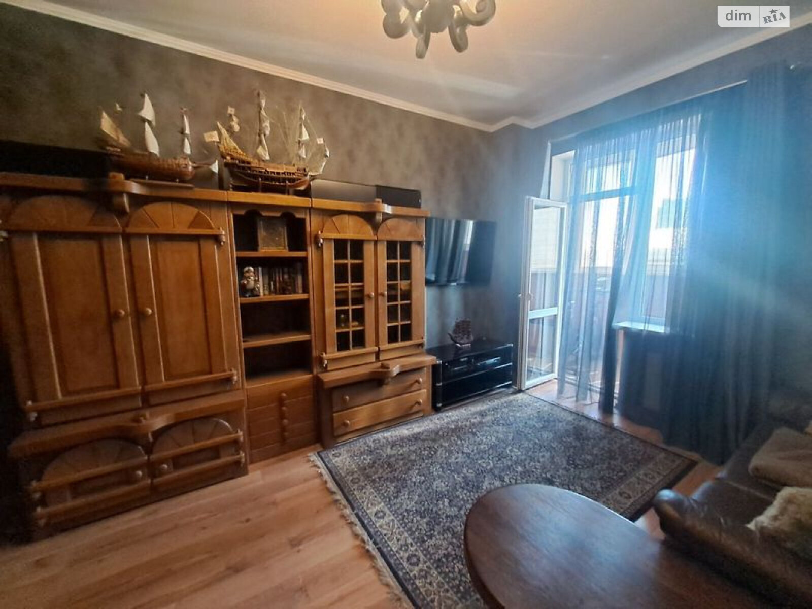 Продаж трикімнатної квартири в Одесі, на вул. Базарна, район Приморський фото 1 Продаж трикімнатної квартири в Одесі, на вул. Базарна, район Приморський фото 1