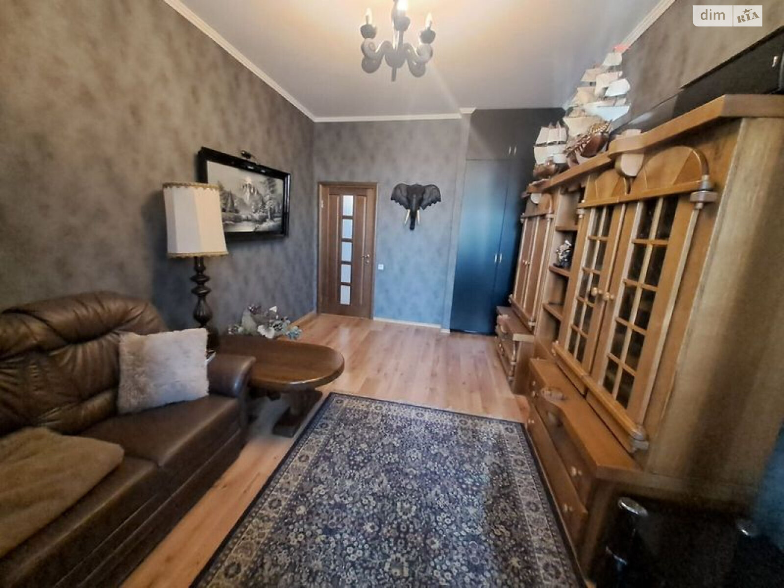 Продаж трикімнатної квартири в Одесі, на вул. Базарна, район Приморський фото 1 Продаж трикімнатної квартири в Одесі, на вул. Базарна, район Приморський фото 1