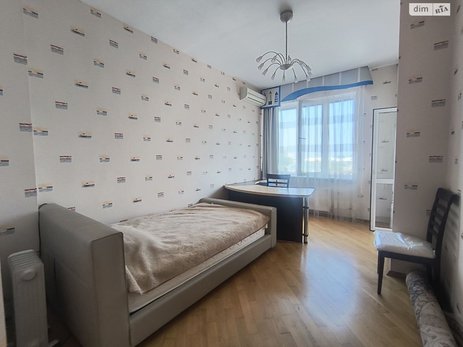 Продаж двокімнатної квартири в Одесі, на вул. Базарна, район Приморський фото 1 Продаж двокімнатної квартири в Одесі, на вул. Базарна, район Приморський фото 1