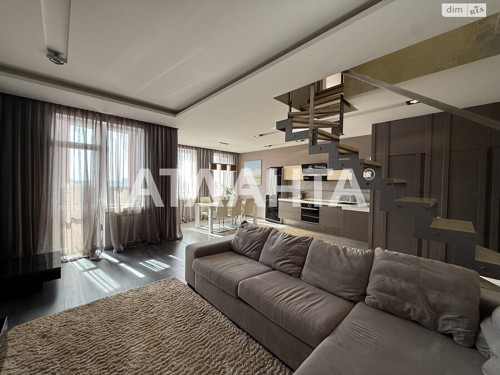 Продаж двокімнатної квартири в Одесі, на вул. Базарна 5/2, район Приморський фото 1 Продаж двокімнатної квартири в Одесі, на вул. Базарна 5/2, район Приморський фото 1