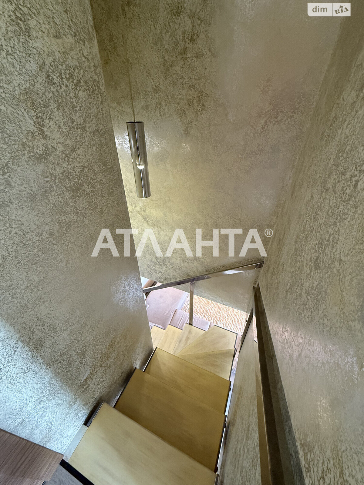 Продаж двокімнатної квартири в Одесі, на вул. Базарна 5/2, район Приморський фото 1 Продаж двокімнатної квартири в Одесі, на вул. Базарна 5/2, район Приморський фото 1