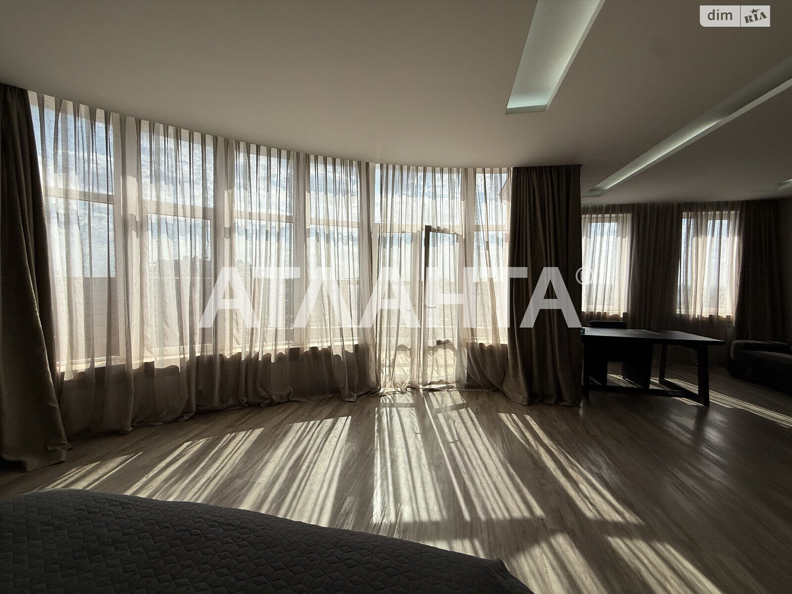 Продаж двокімнатної квартири в Одесі, на вул. Базарна 5/2, район Приморський фото 1 Продаж двокімнатної квартири в Одесі, на вул. Базарна 5/2, район Приморський фото 1