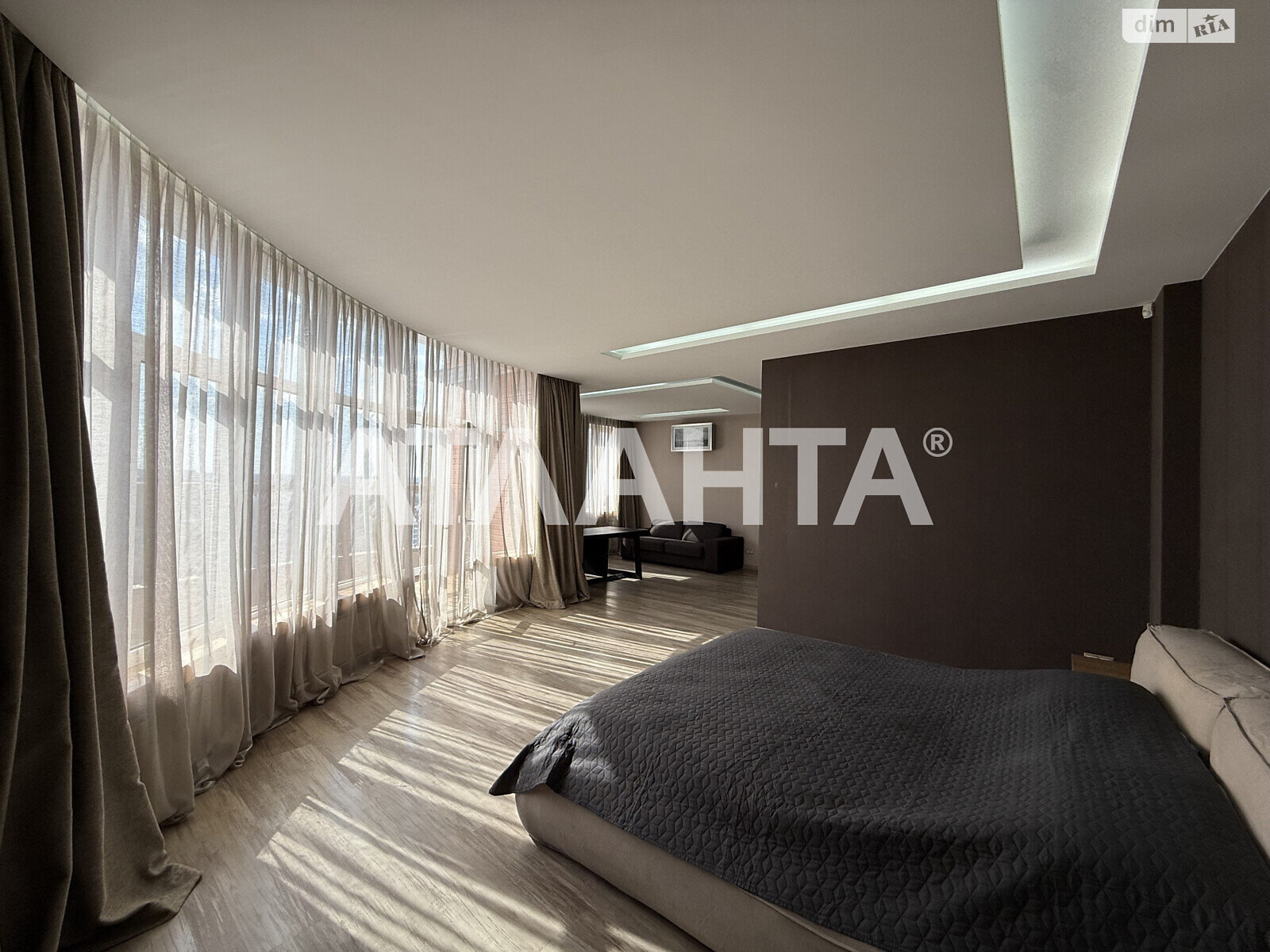 Продаж двокімнатної квартири в Одесі, на вул. Базарна 5/2, район Приморський фото 1 Продаж двокімнатної квартири в Одесі, на вул. Базарна 5/2, район Приморський фото 1