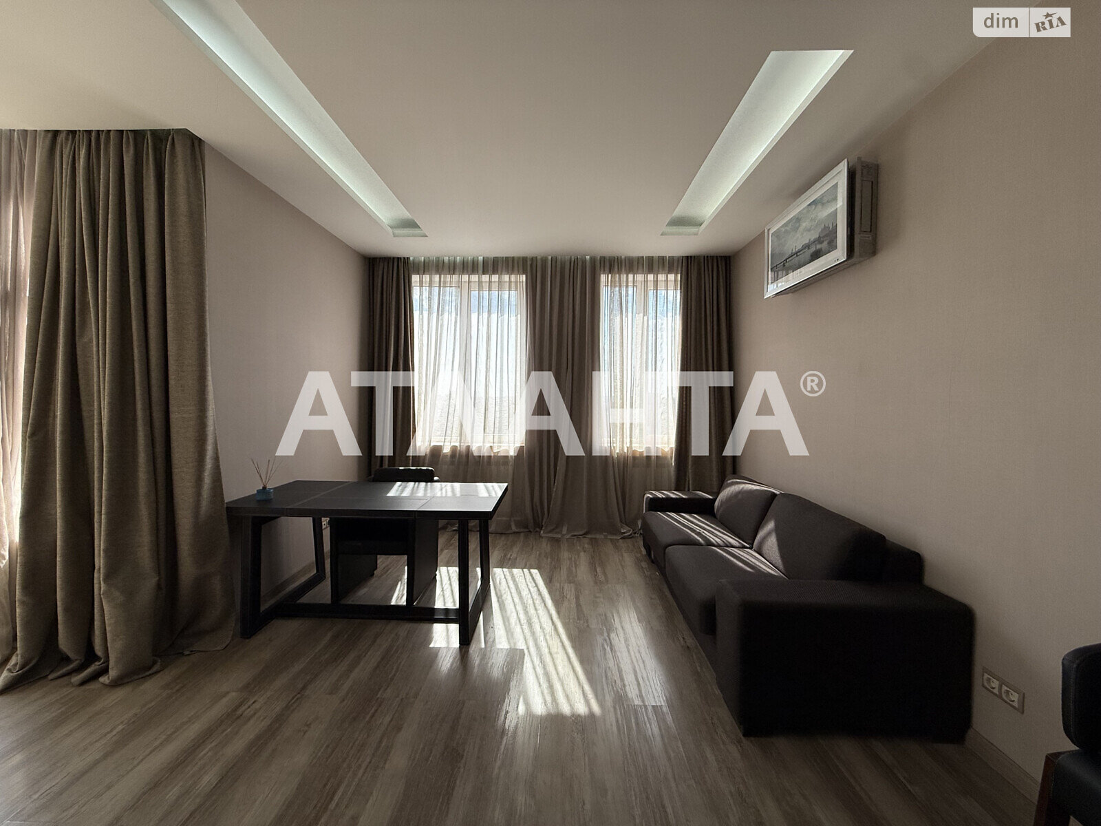 Продаж двокімнатної квартири в Одесі, на вул. Базарна 5/2, район Приморський фото 1 Продаж двокімнатної квартири в Одесі, на вул. Базарна 5/2, район Приморський фото 1