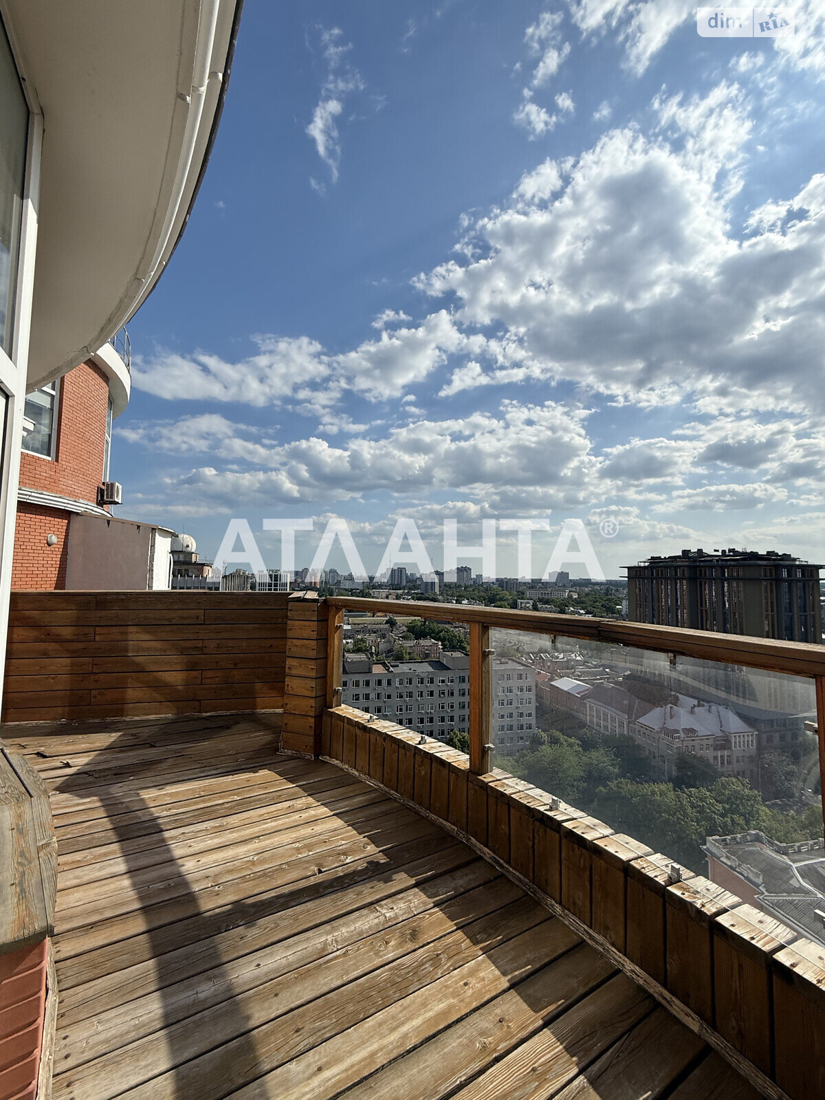 Продаж двокімнатної квартири в Одесі, на вул. Базарна 5/2, район Приморський фото 1 Продаж двокімнатної квартири в Одесі, на вул. Базарна 5/2, район Приморський фото 1