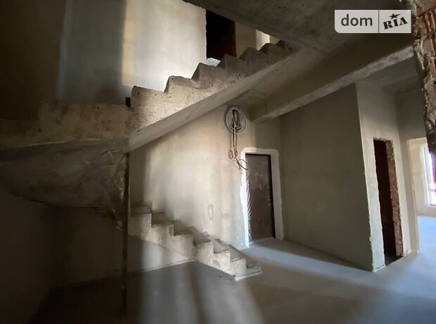Продажа шестикомнатной квартиры в Одессе, на ул. Бориса Литвака 9 район Приморский фото 1 Продажа шестикомнатной квартиры в Одессе, на ул. Бориса Литвака 9 район Приморский фото 1