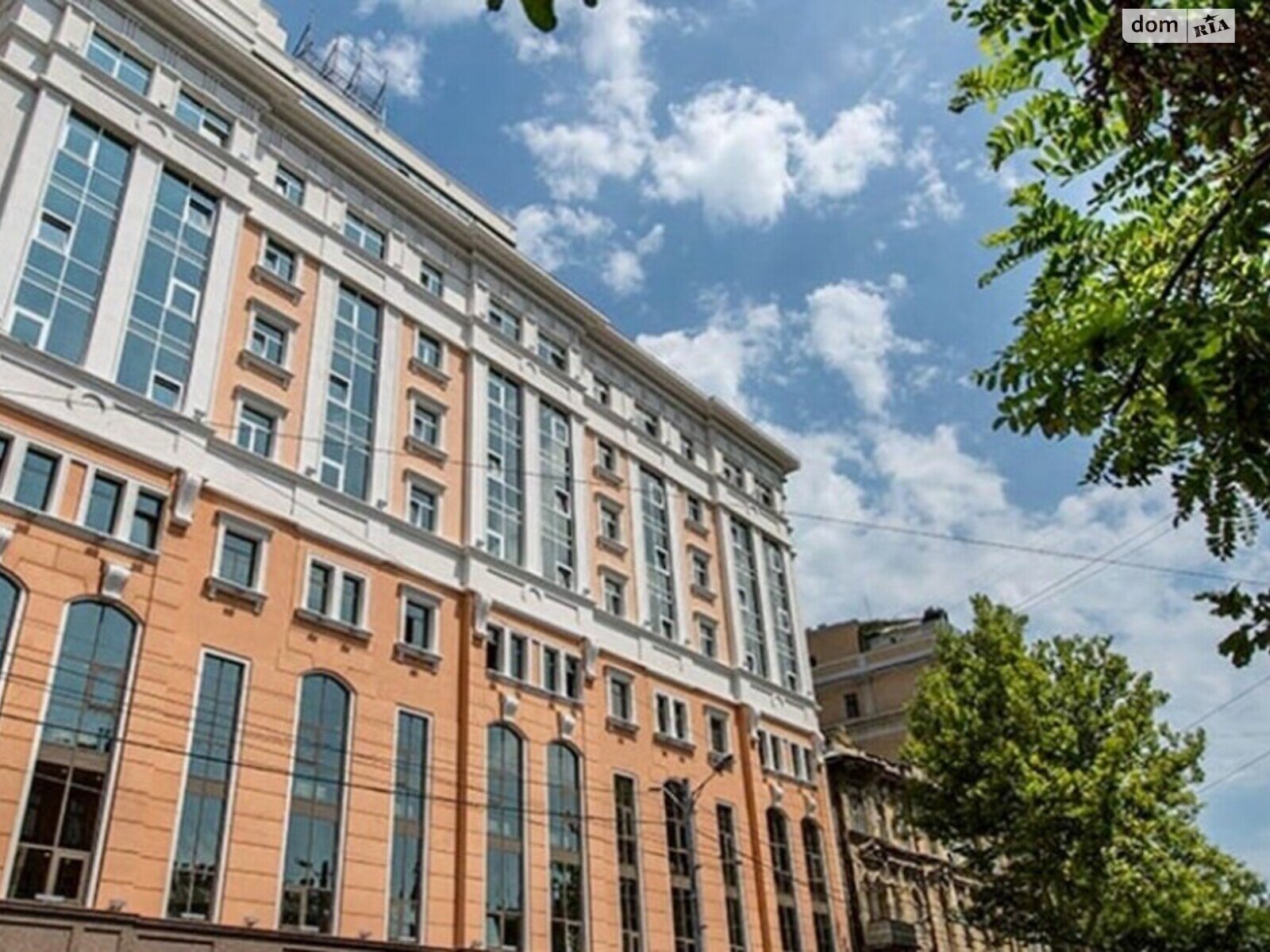 Продажа двухкомнатной квартиры в Одессе, на ул. Большая Арнаутская 26, район Приморский фото 1