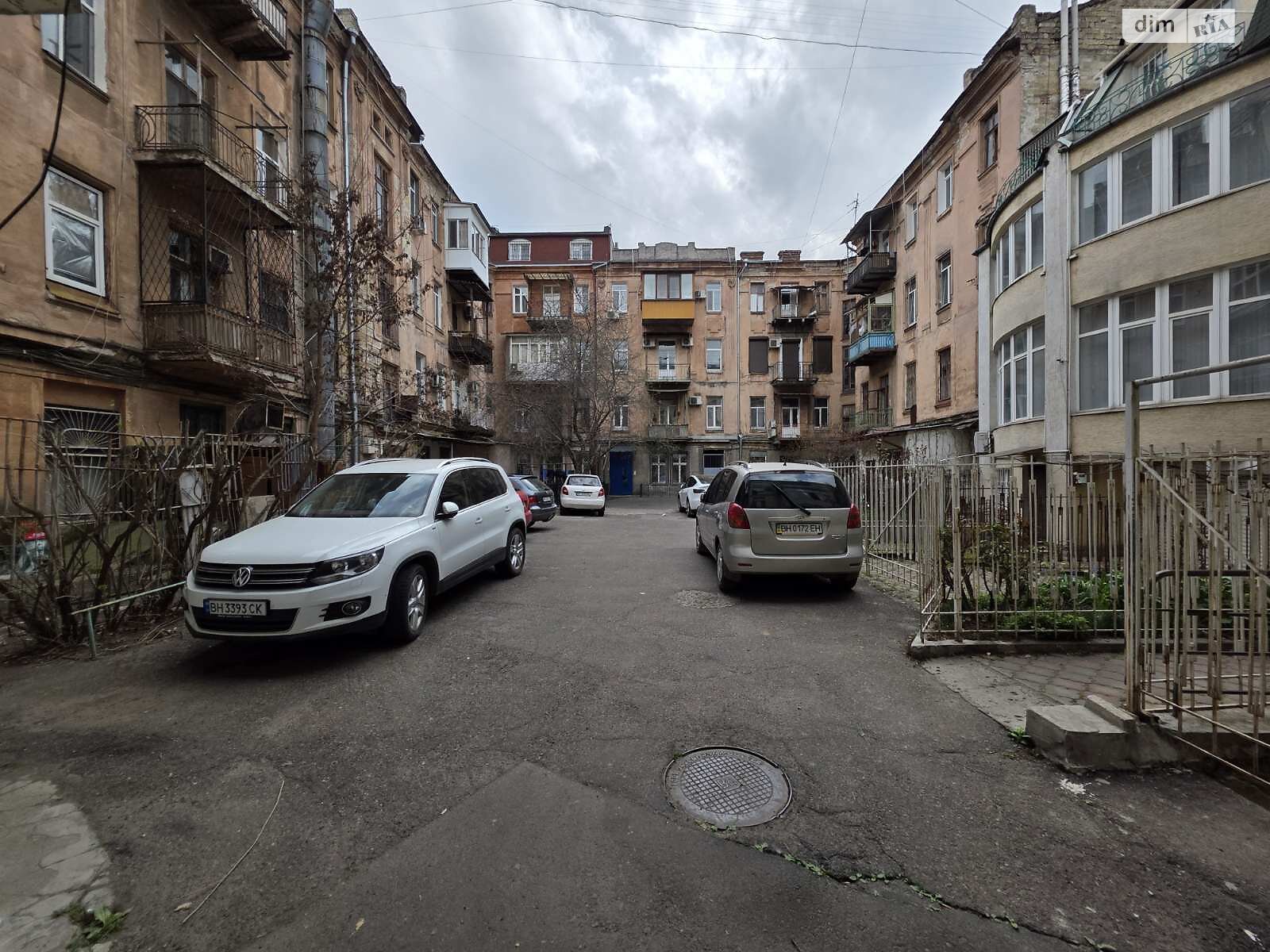 Продажа двухкомнатной квартиры в Одессе, на ул. Большая Арнаутская 93, район Приморский фото 1 Продажа двухкомнатной квартиры в Одессе, на ул. Большая Арнаутская 93, район Приморский фото 1