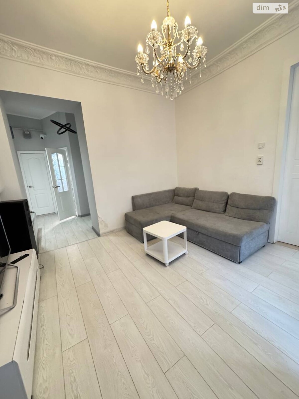 Продаж трикімнатної квартири в Одесі, на вул. Велика Арнаутська 59, район Приморський фото 1 Продаж трикімнатної квартири в Одесі, на вул. Велика Арнаутська 59, район Приморський фото 1