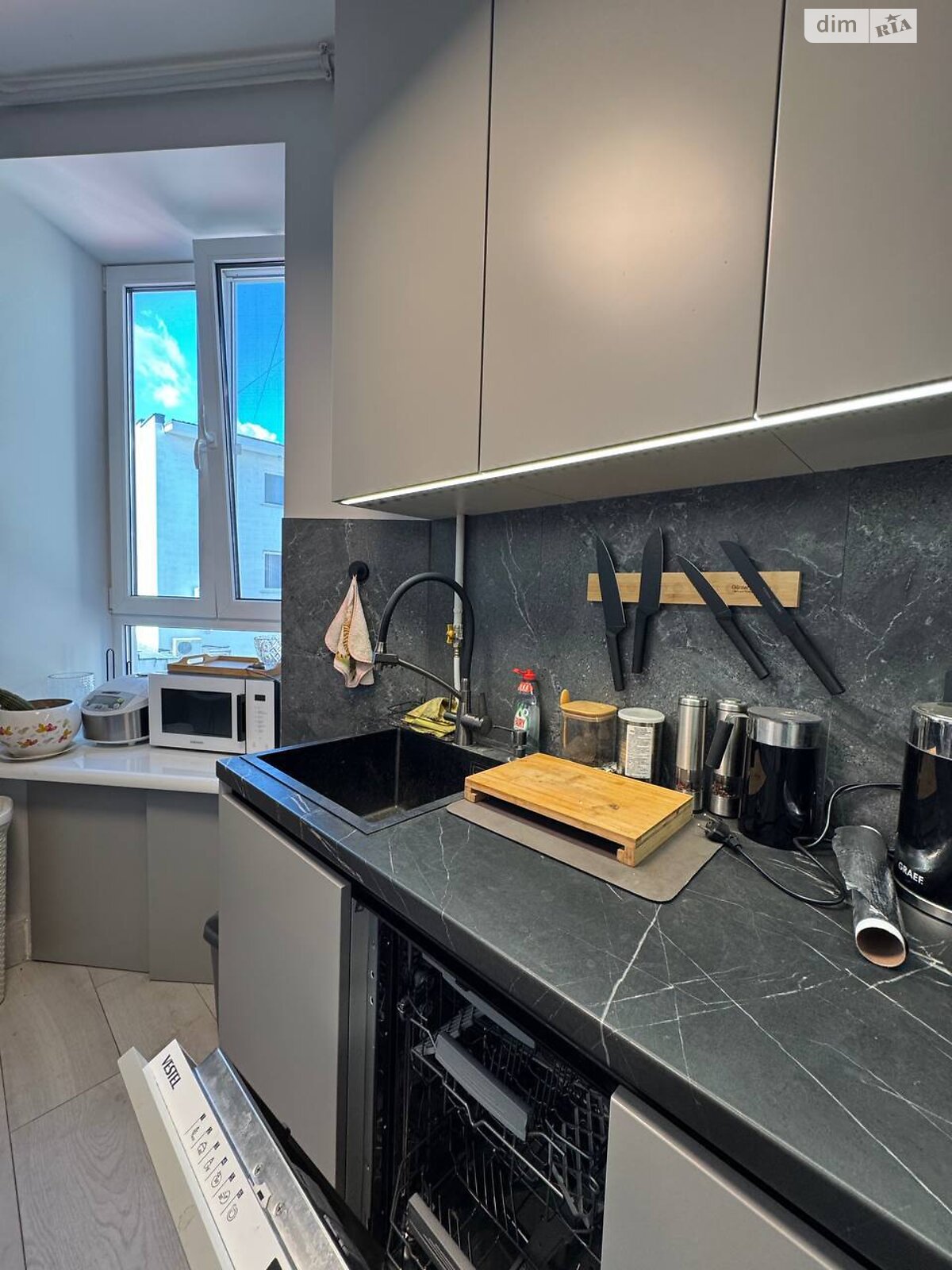 Продаж трикімнатної квартири в Одесі, на вул. Велика Арнаутська 59, район Приморський фото 1 Продаж трикімнатної квартири в Одесі, на вул. Велика Арнаутська 59, район Приморський фото 1