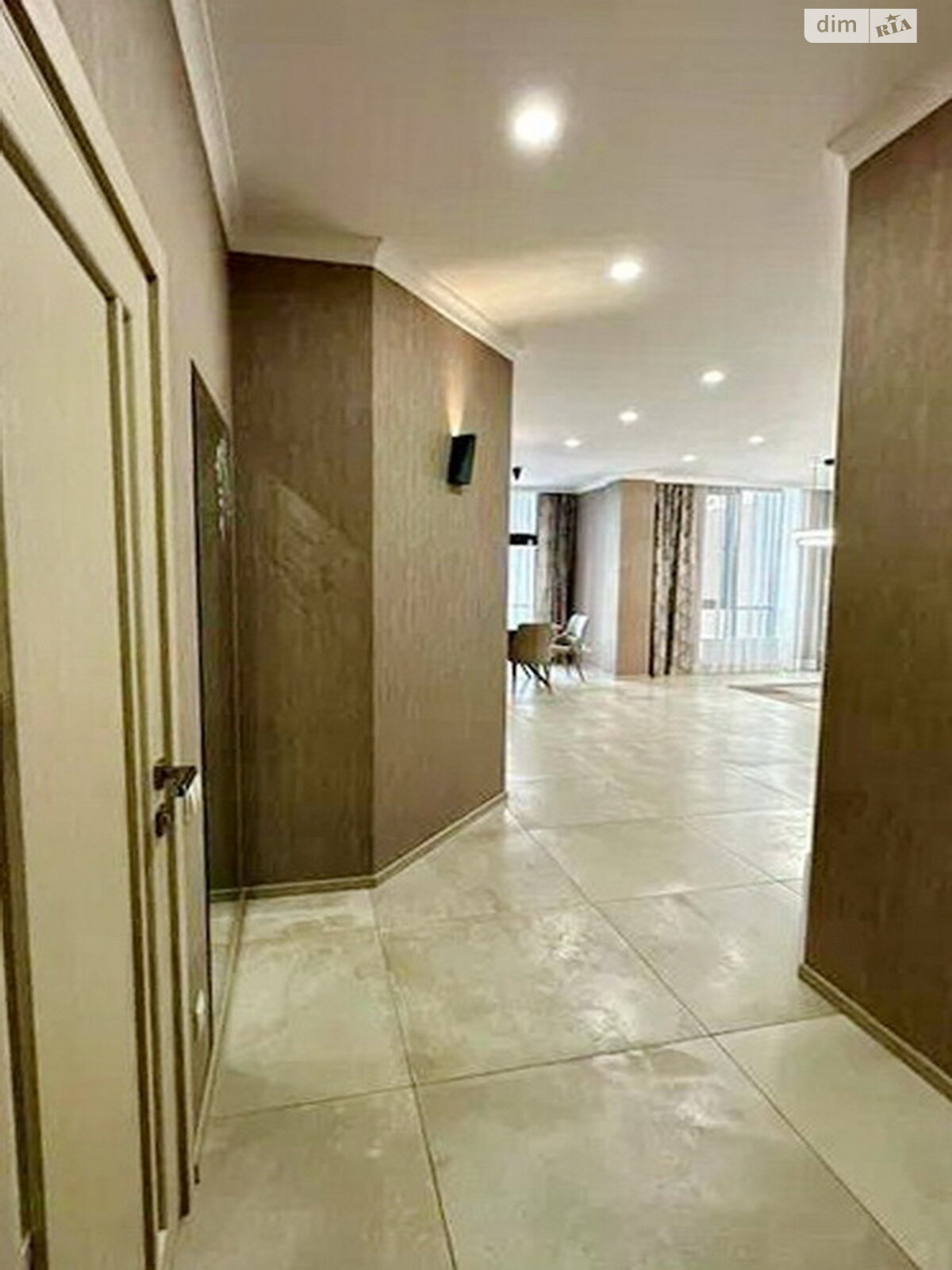 Продажа однокомнатной квартиры в Одессе, на ул. Большая Арнаутская 23Б, район Приморский фото 1