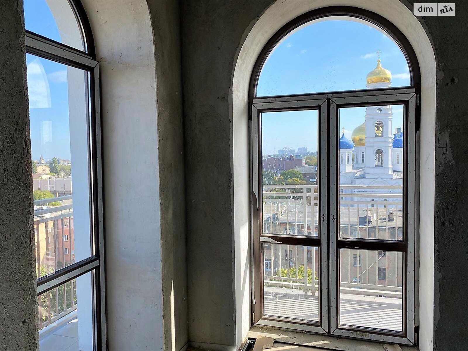Продаж трикімнатної квартири в Одесі, на вул. Бориса Літвака 9, район Приморський фото 1 Продаж трикімнатної квартири в Одесі, на вул. Бориса Літвака 9, район Приморський фото 1