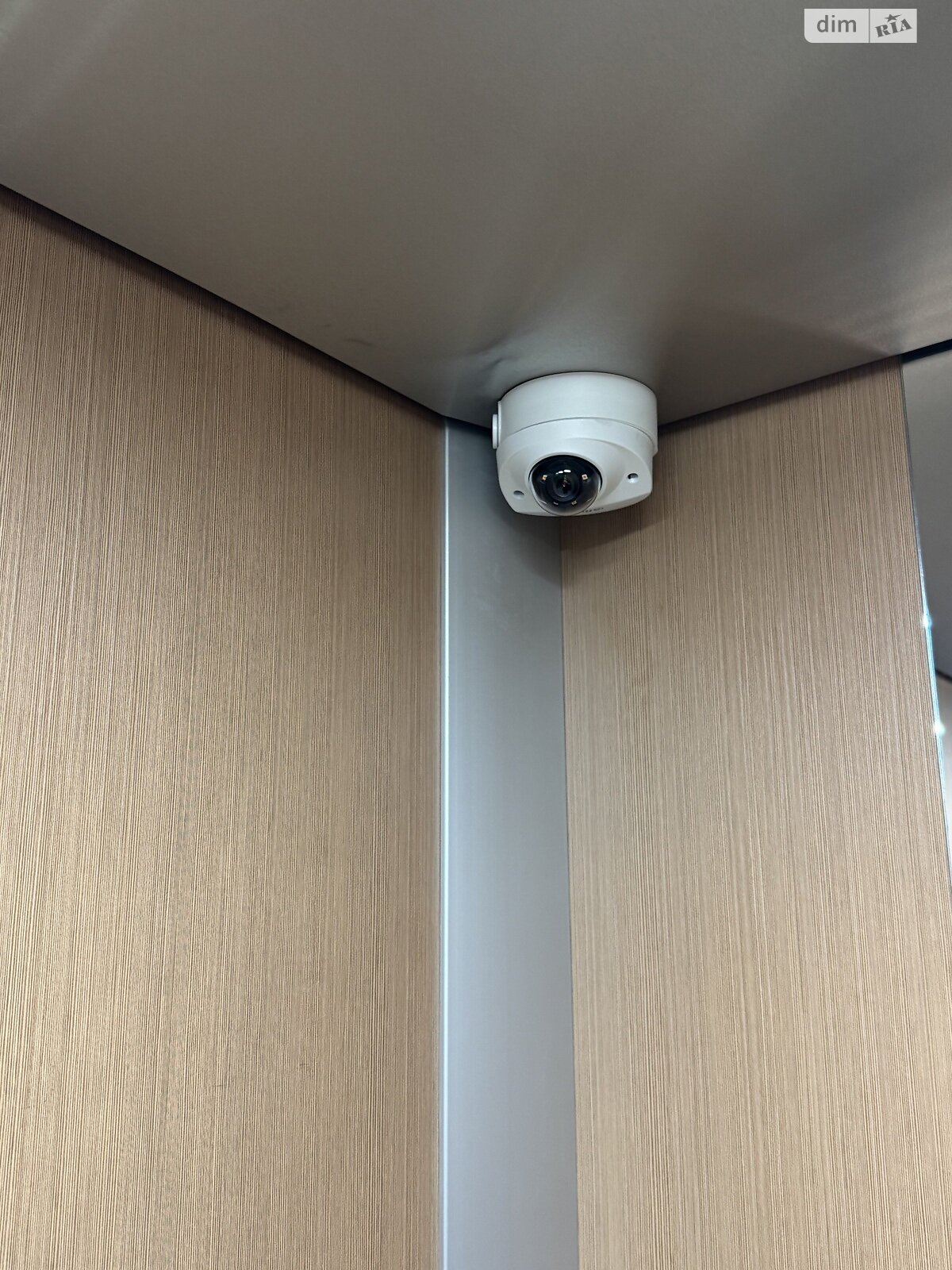 Продажа двухкомнатной квартиры в Одессе, на ул. Бориса Литвака 9, кв. 11, район Приморский фото 1